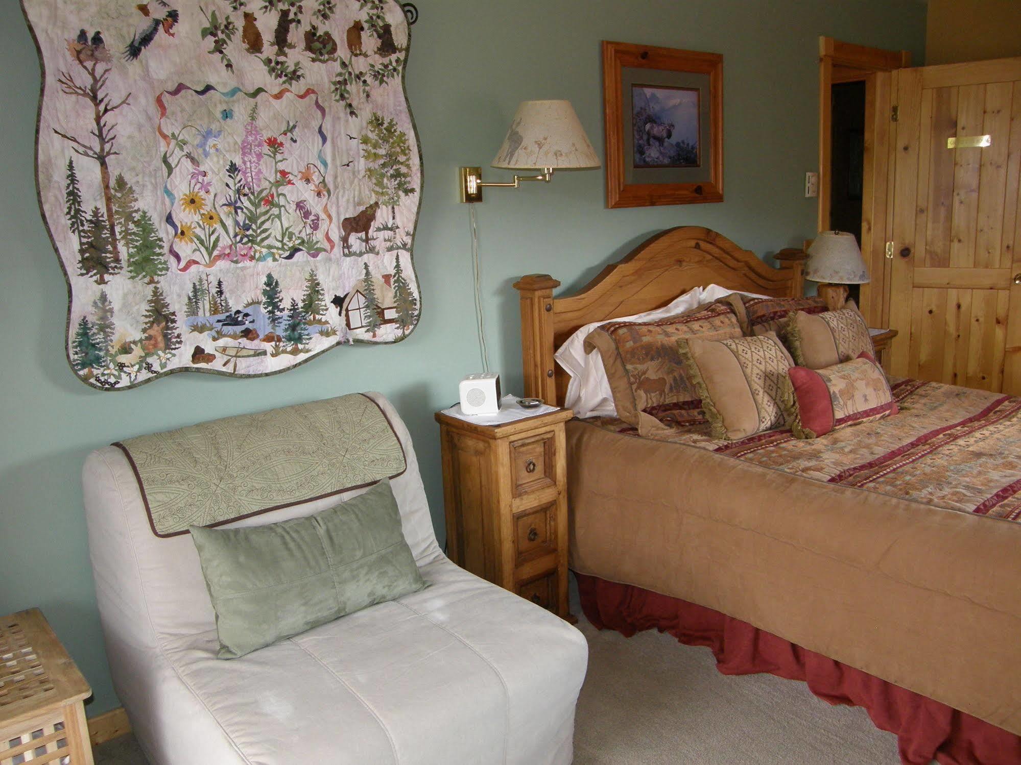 Teton View Bed And Breakfast Уилсон Экстерьер фото